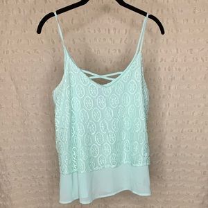 3 for $30 🌸 Francesca’s | Embroidered Tank Top